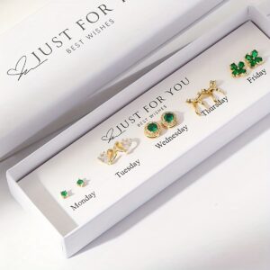 Retro Stud Gift Box